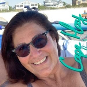 Meet your Posher, Suzanne